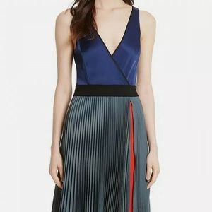 Diane Von Furstenberg Dress - sz 8